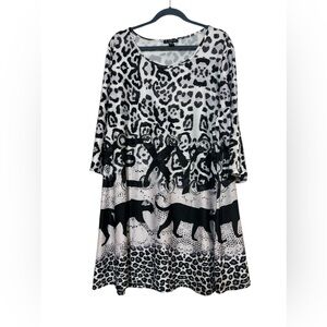 NWOT Animal print tunic